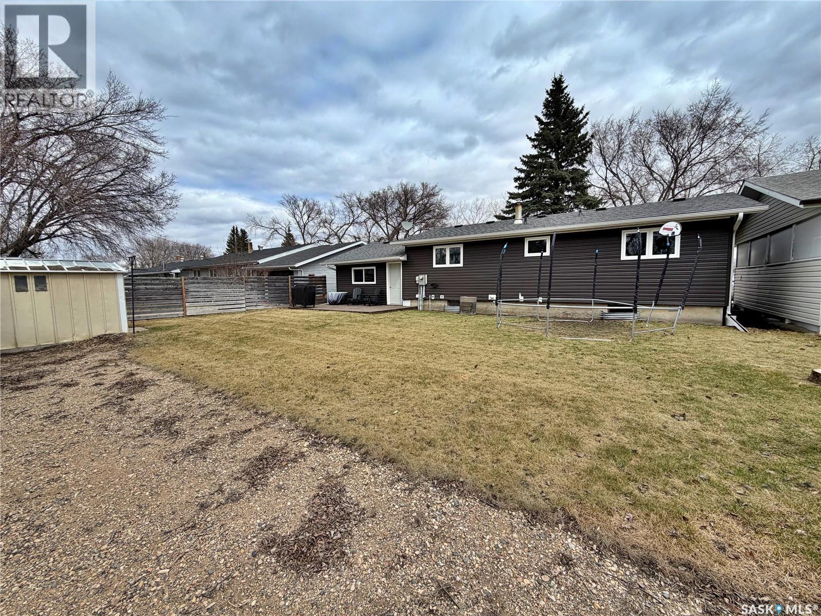 514 Gertie Street, Moosomin, Saskatchewan  S0G 3N0 - Photo 40 - SK034221