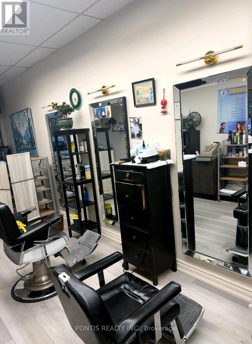 2531 Pharmacy Avenue, Toronto, Ontario  M1W 2K2 - Photo 9 - E12995202