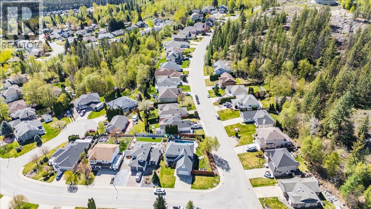 3312 Southridge Drive, Castlegar, British Columbia  V1N 4G1 - Photo 15 - 10385224