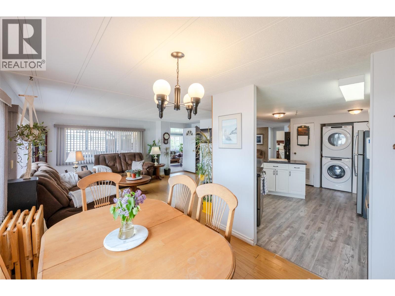 6601 Tucelnuit Drive Unit# 30, Oliver, British Columbia  V0H 1T3 - Photo 9 - 10385093