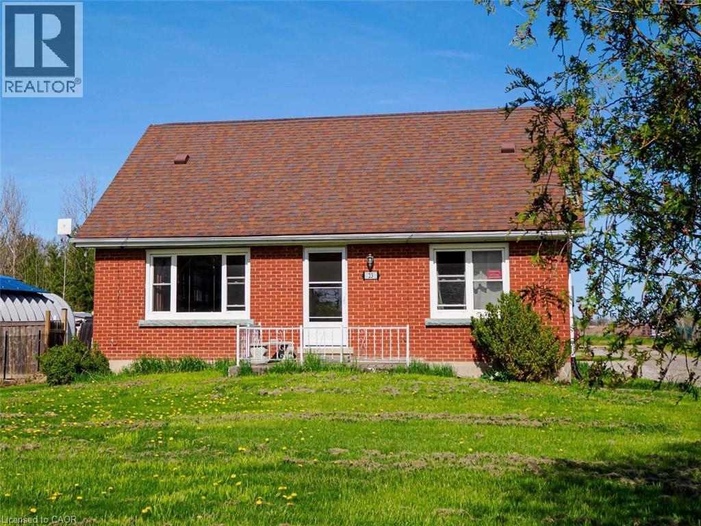 23 Erie Avenue S, Fisherville, Ontario  N0A 1G0 - Photo 2 - 40824389