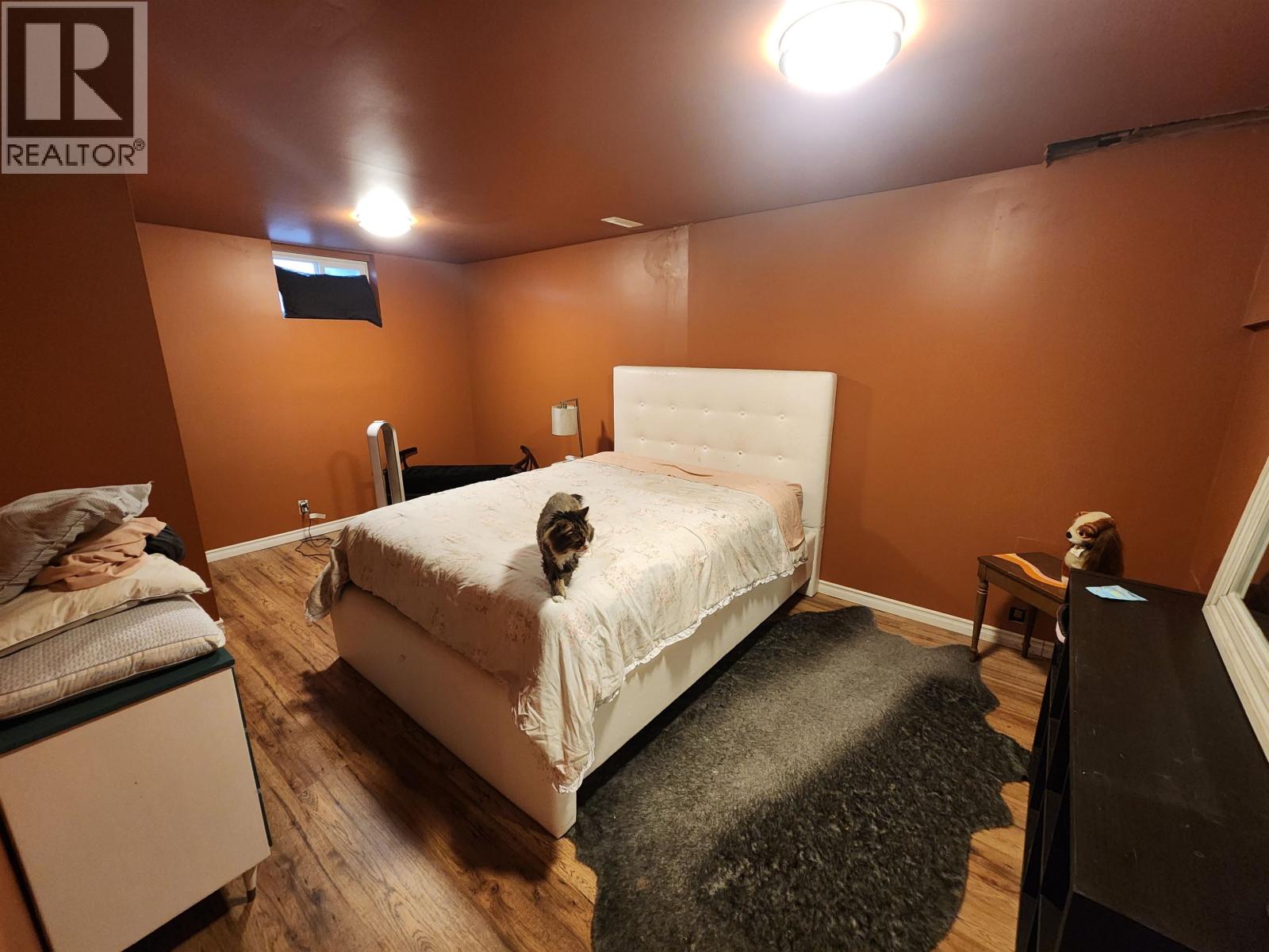 picture 16