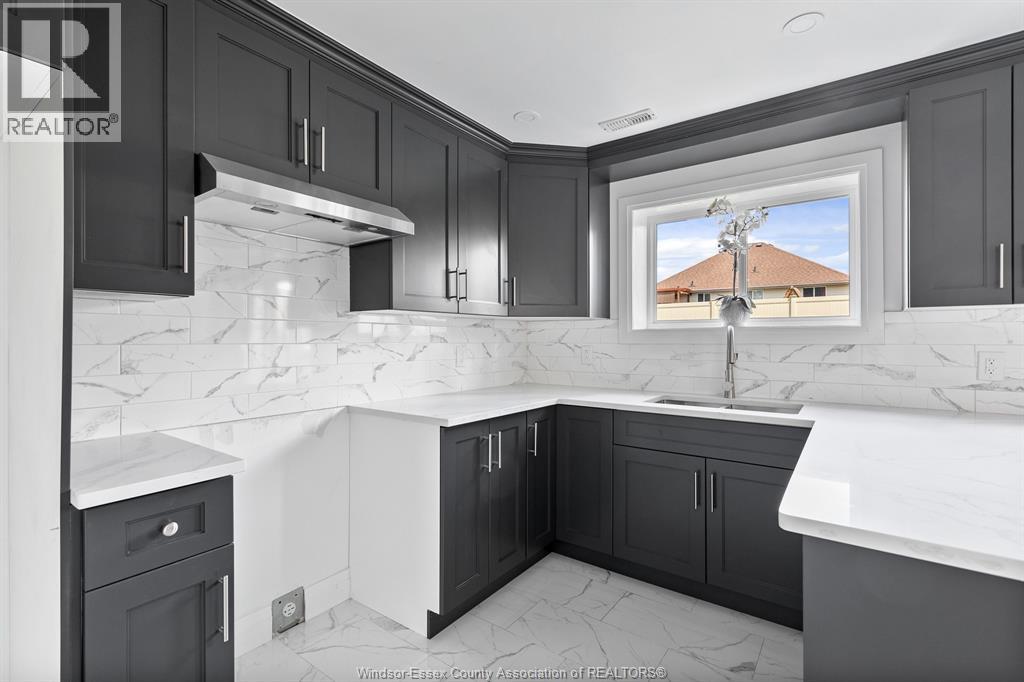 1114 Chateau, Windsor, Ontario  N8R 0A6 - Photo 30 - 26009600