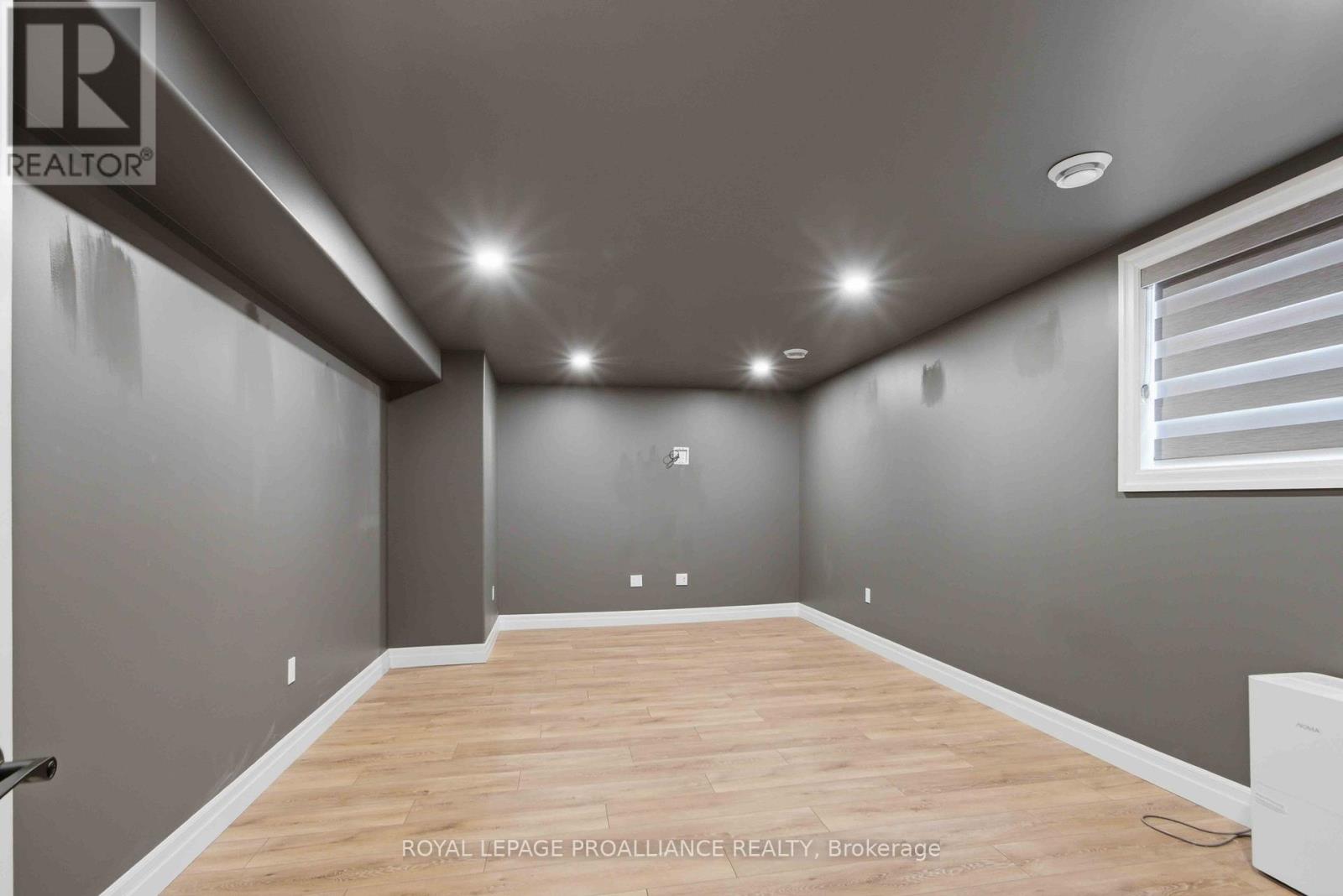 31 Schmidt Way, Quinte West, Ontario  K8V 0L5 - Photo 13 - X13059762