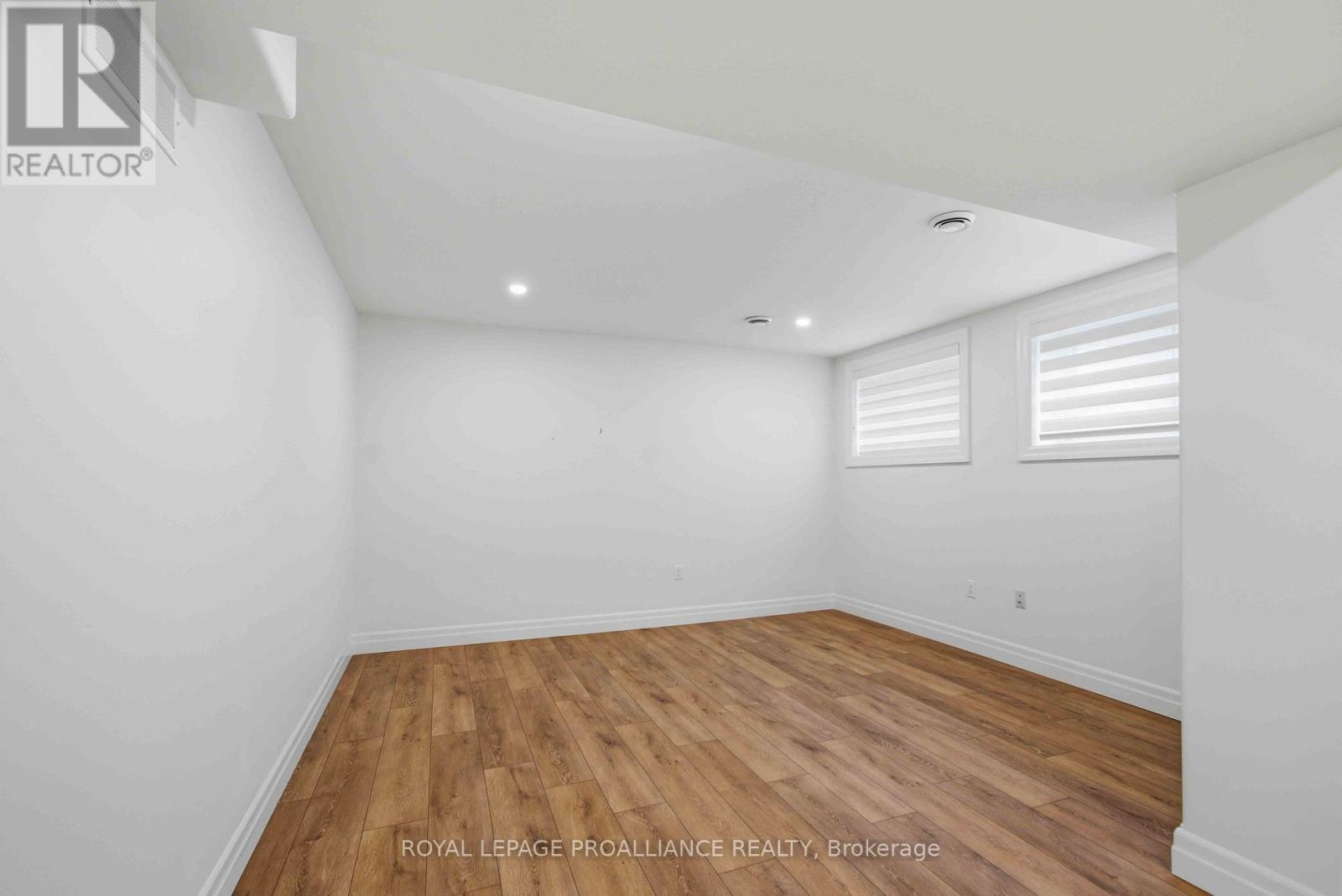 31 Schmidt Way, Quinte West, Ontario  K8V 0L5 - Photo 18 - X13059762