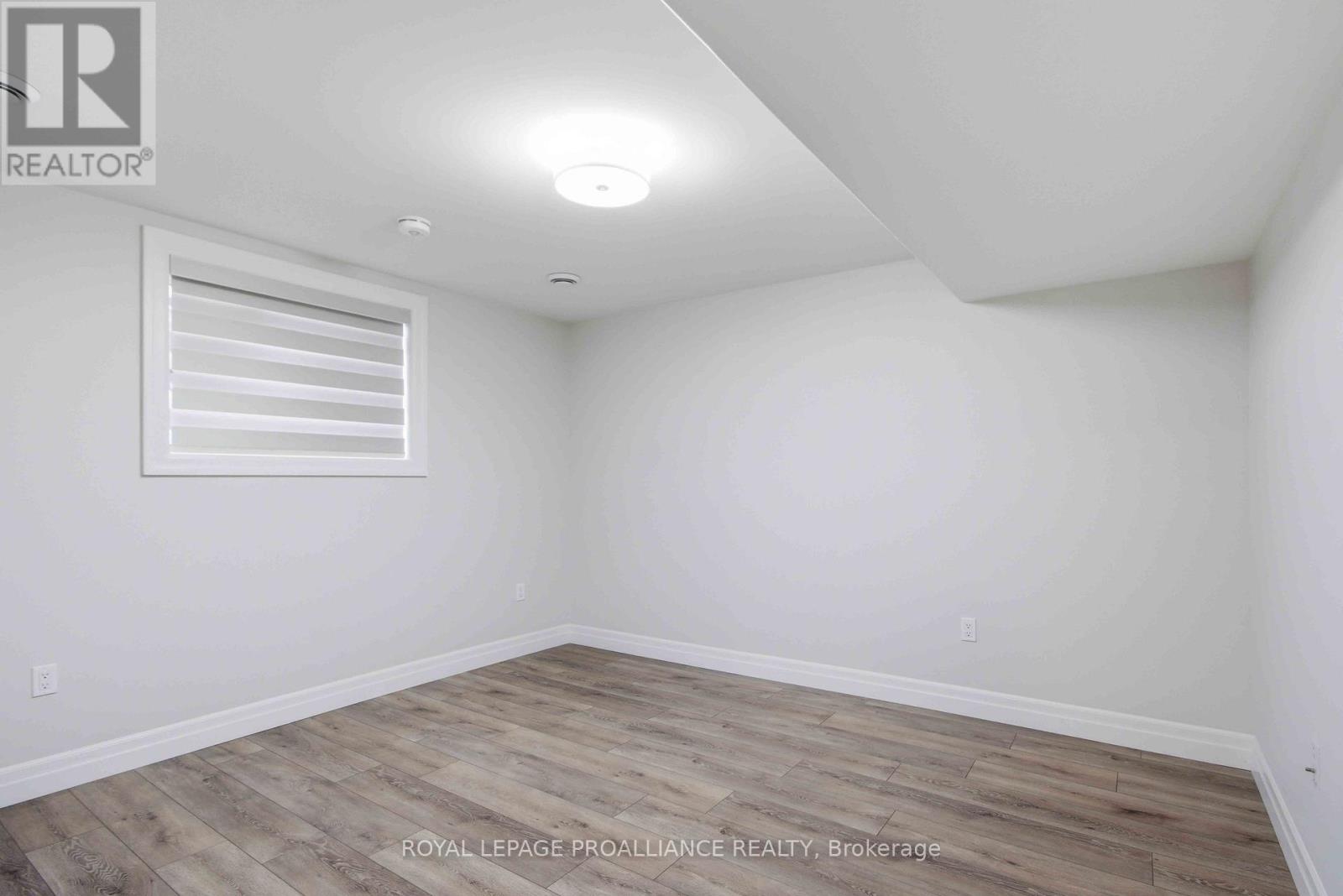 31 Schmidt Way, Quinte West, Ontario  K8V 0L5 - Photo 21 - X13059762