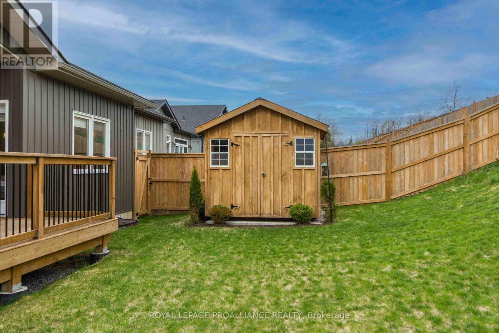 31 Schmidt Way, Quinte West, Ontario  K8V 0L5 - Photo 25 - X13059762