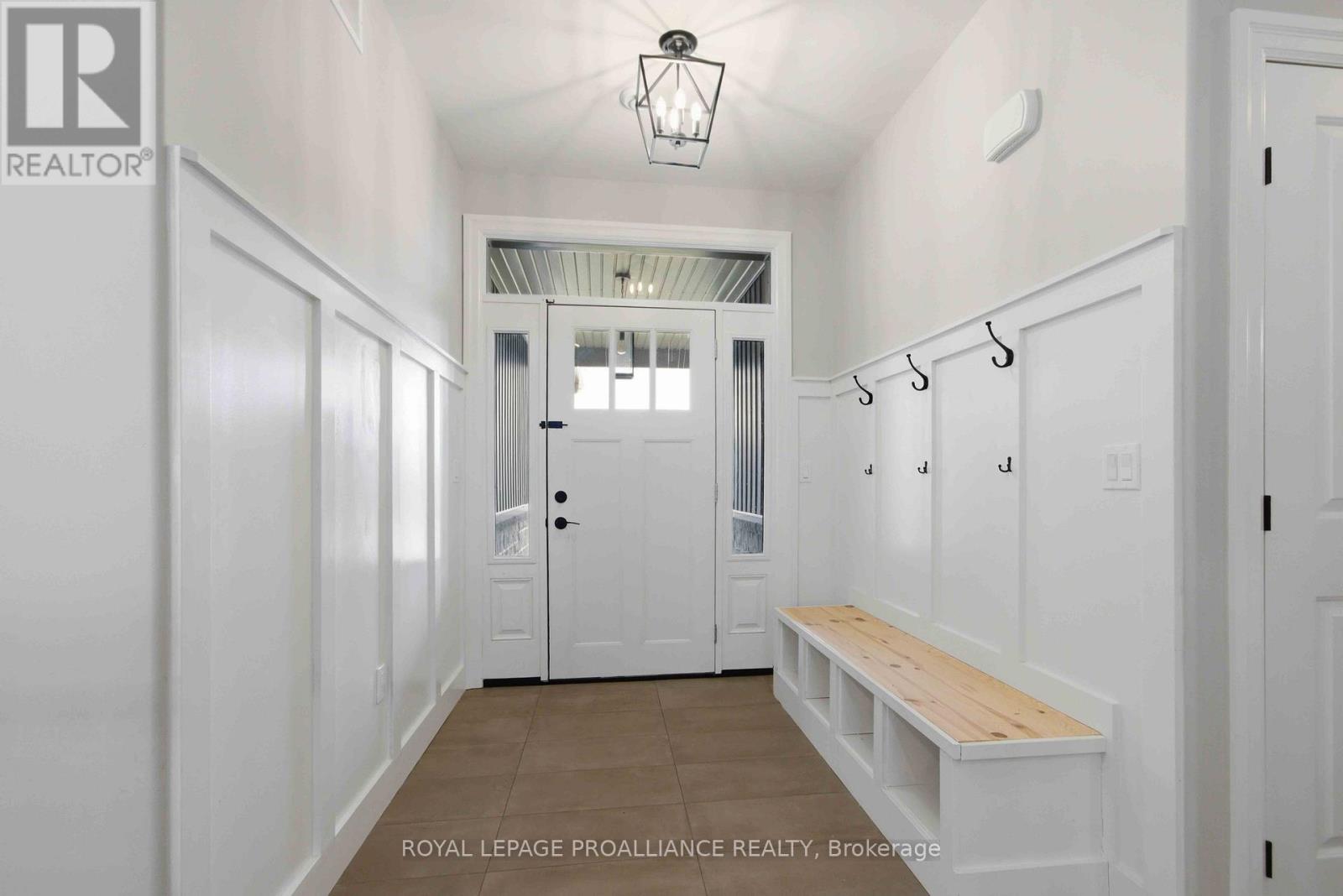 31 Schmidt Way, Quinte West, Ontario  K8V 0L5 - Photo 3 - X13059762