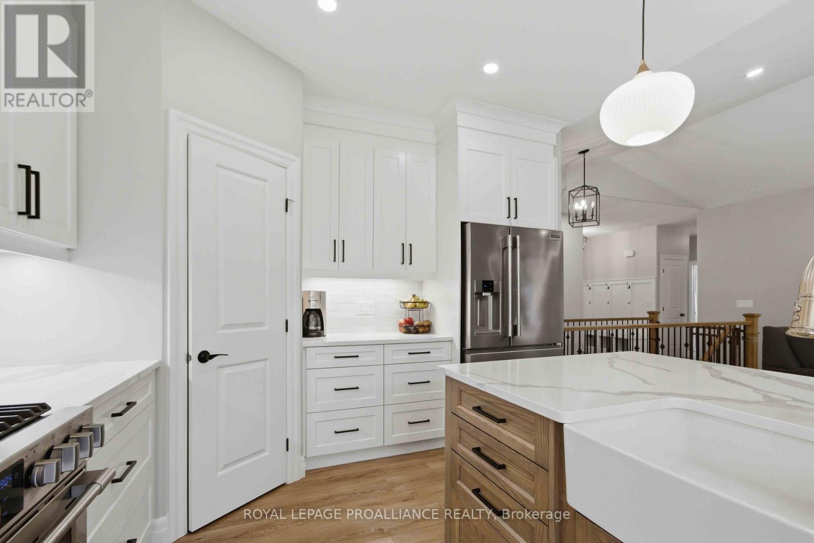 31 Schmidt Way, Quinte West, Ontario  K8V 0L5 - Photo 7 - X13059762