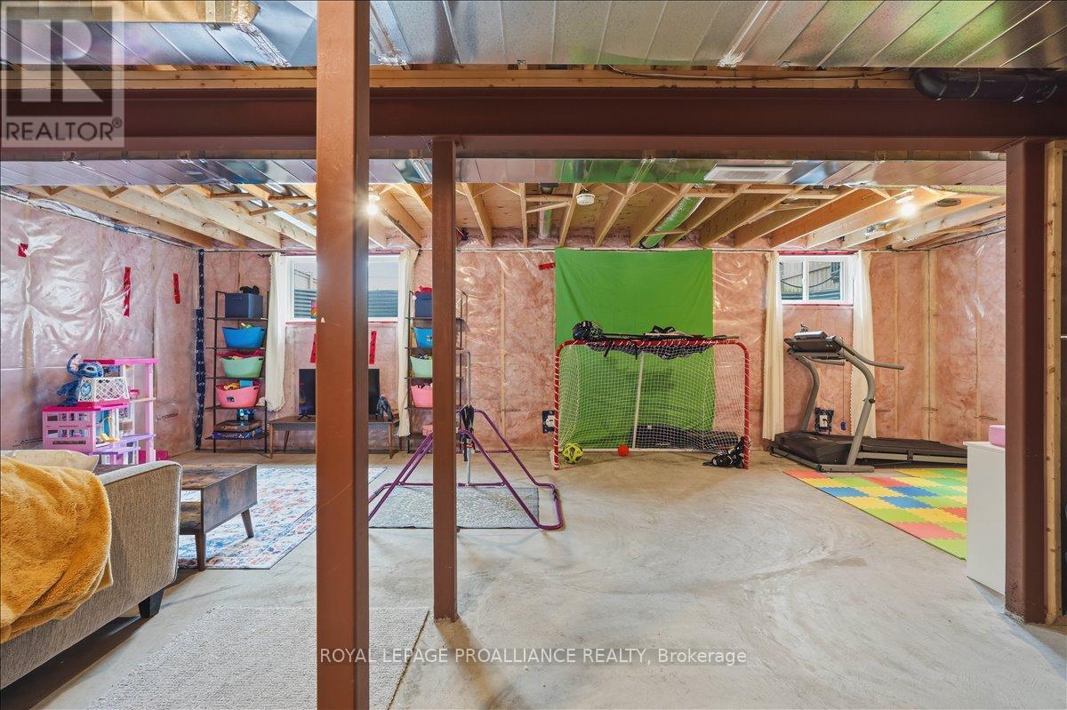 14 Athabaska Drive, Belleville, Ontario  K8N 0T7 - Photo 35 - X13059774