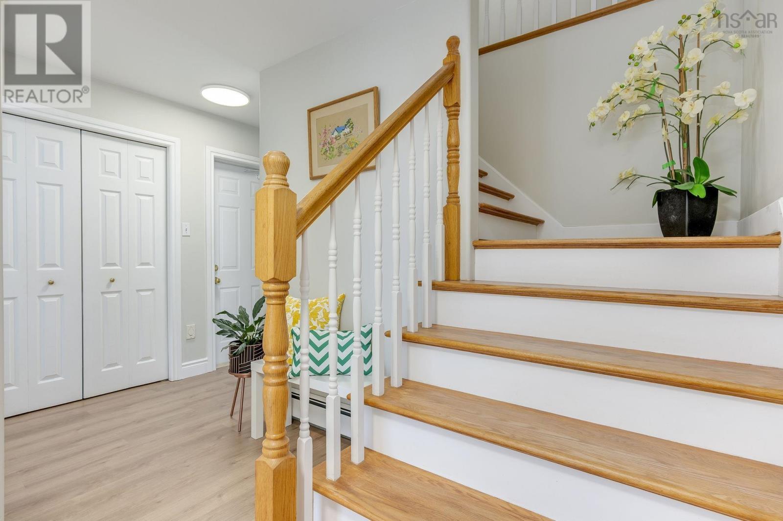 47 Nottingham Street, Bedford, Nova Scotia  B4A 3A8 - Photo 4 - 202606209