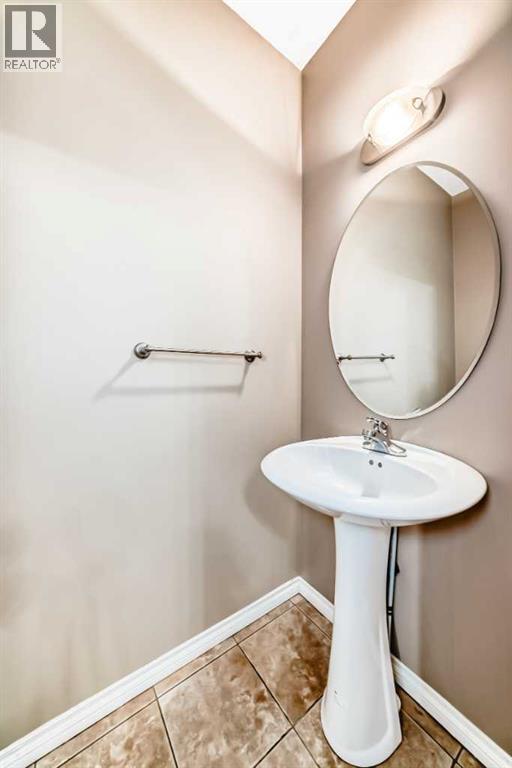 207, 620 Luxstone Landing SW, Airdrie, Alberta  T4B 0B5 - Photo 19 - A2291301