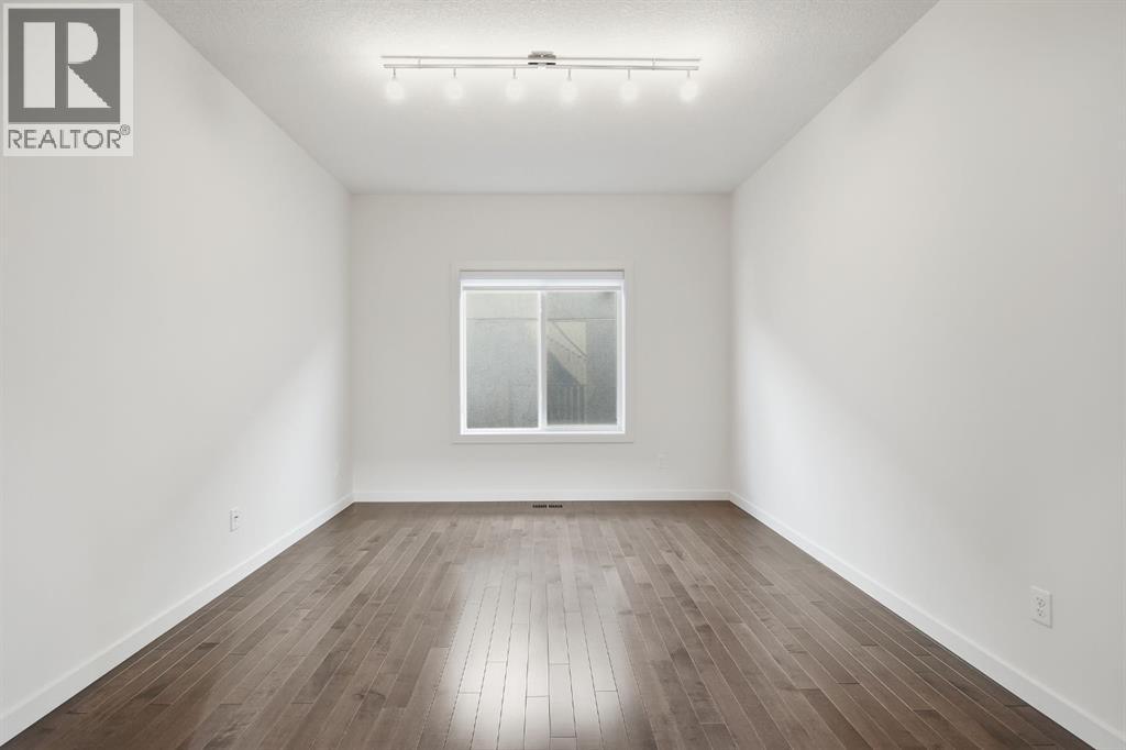 101 Evansborough Green NW, Calgary, Alberta  T3P 0M8 - Photo 8 - A2294586