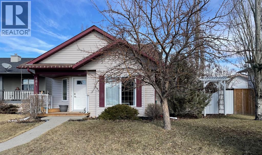 404 18 Street SE, High River, Alberta
