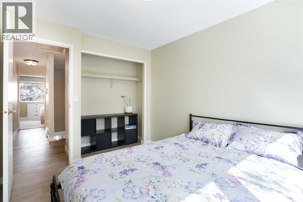 73, 23 Glamis Drive SW, Calgary, Alberta  T3E 6S3 - Photo 18 - A2296259