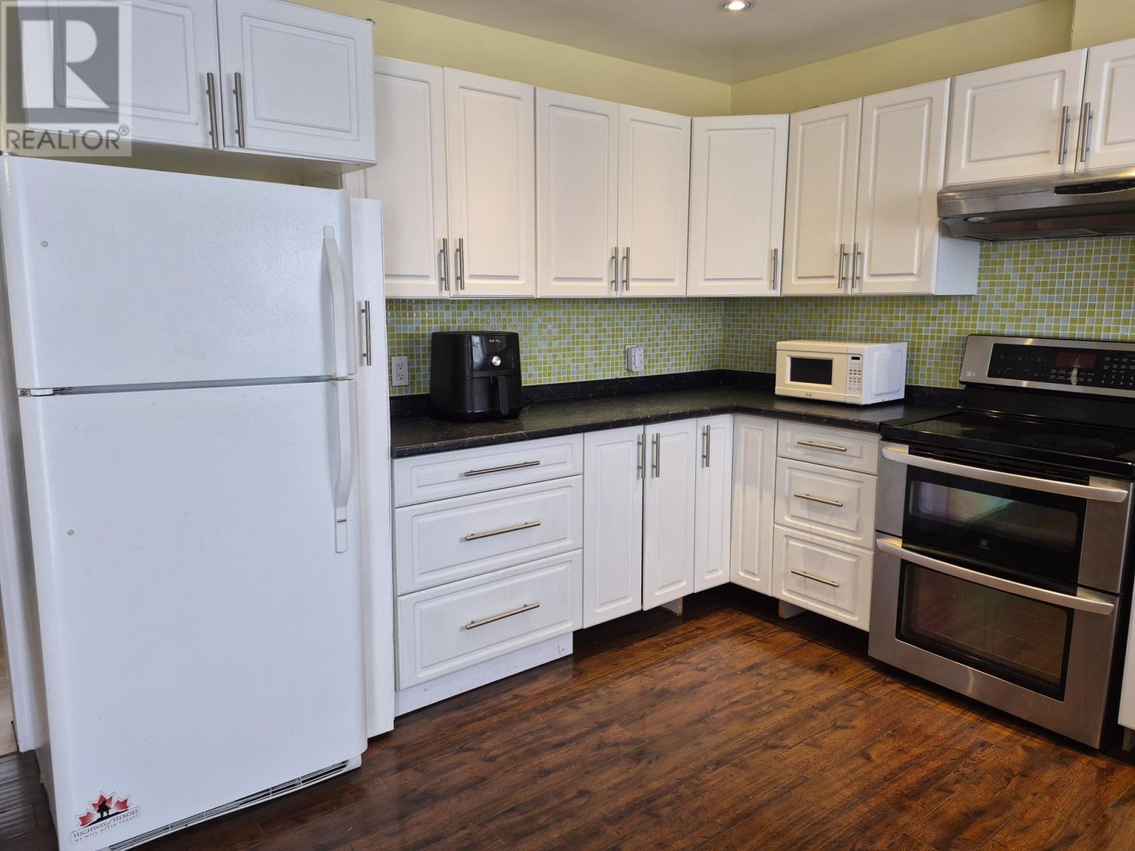 18 Lloyd Irwin Street, Marathon, Ontario  P0T 2E0 - Photo 12 - TB2600423