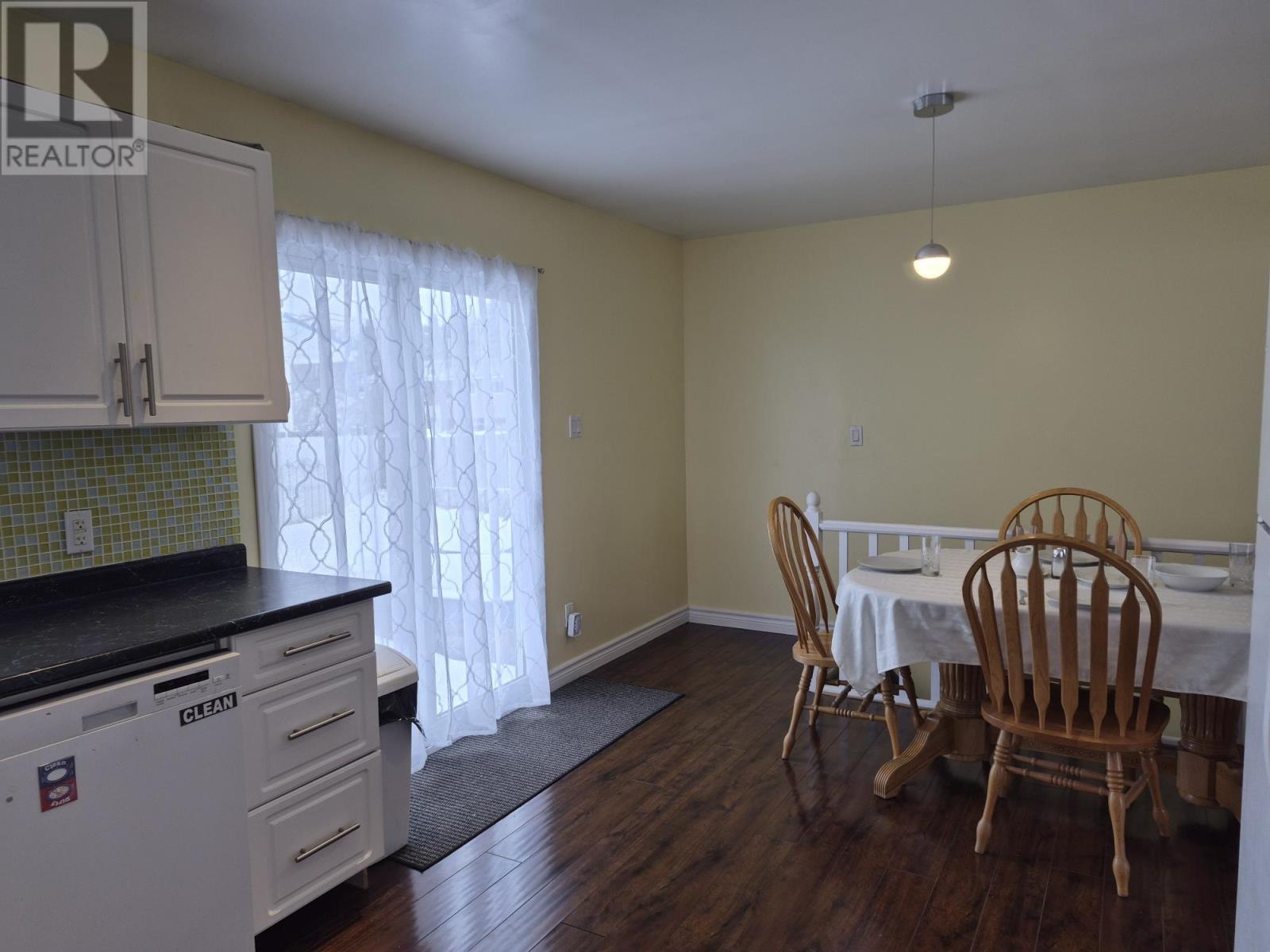 18 Lloyd Irwin Street, Marathon, Ontario  P0T 2E0 - Photo 14 - TB2600423