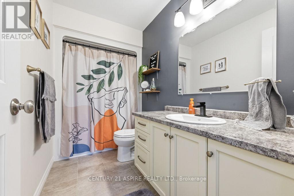 30 Morning Star Street, Petawawa, Ontario  K8H 0A1 - Photo 24 - X13059658