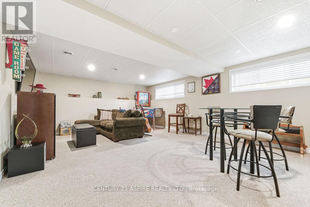 30 Morning Star Street, Petawawa, Ontario  K8H 0A1 - Photo 29 - X13059658