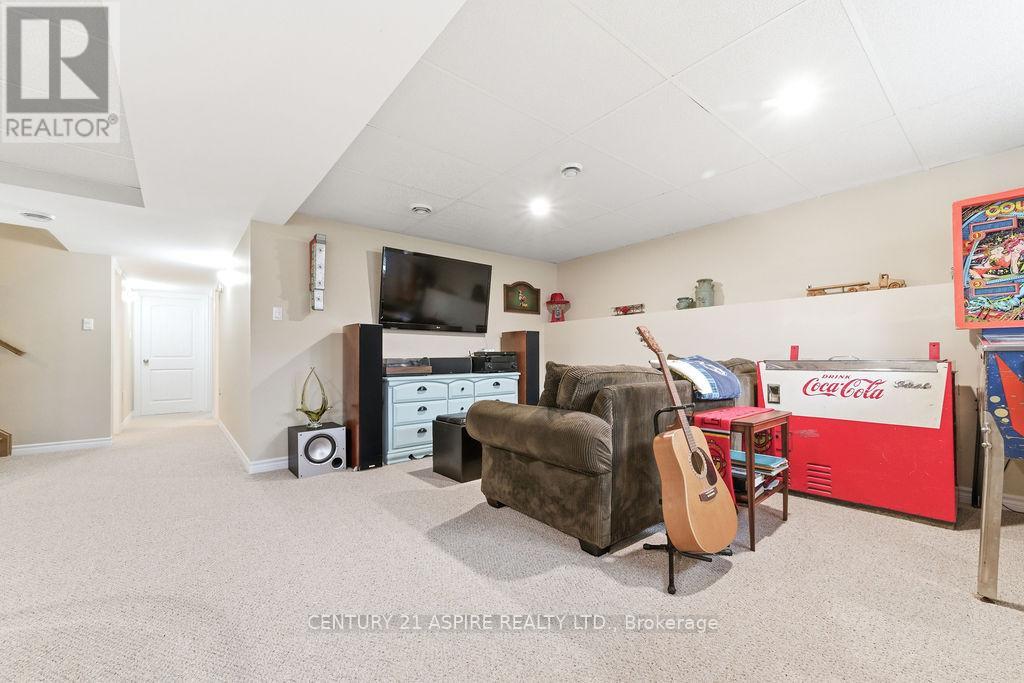 30 Morning Star Street, Petawawa, Ontario  K8H 0A1 - Photo 30 - X13059658