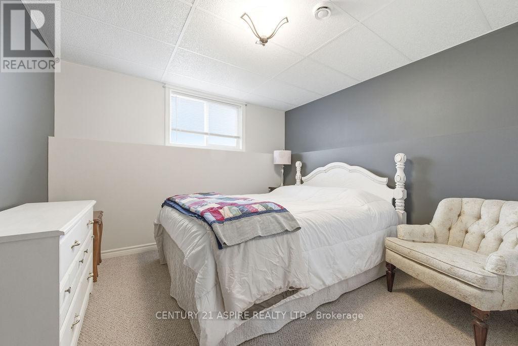 30 Morning Star Street, Petawawa, Ontario  K8H 0A1 - Photo 35 - X13059658