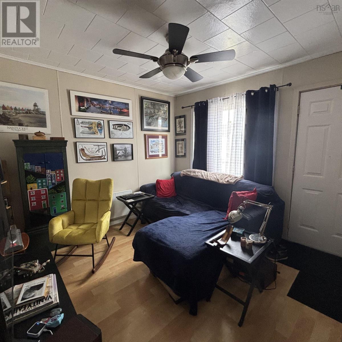 3515 Ross Avenue, New Waterford, Nova Scotia  B1H 1N1 - Photo 8 - 202609011