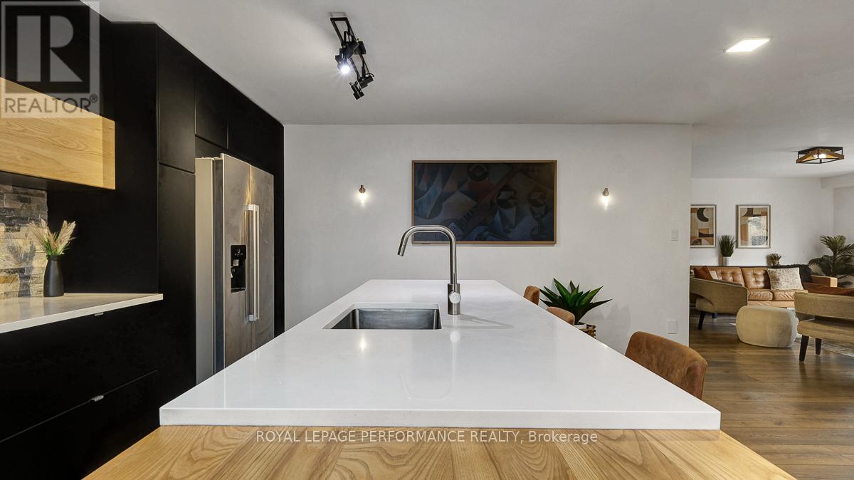 510 Foxview Place, Ottawa, Ontario  K1K 4C4 - Photo 11 - X13059638