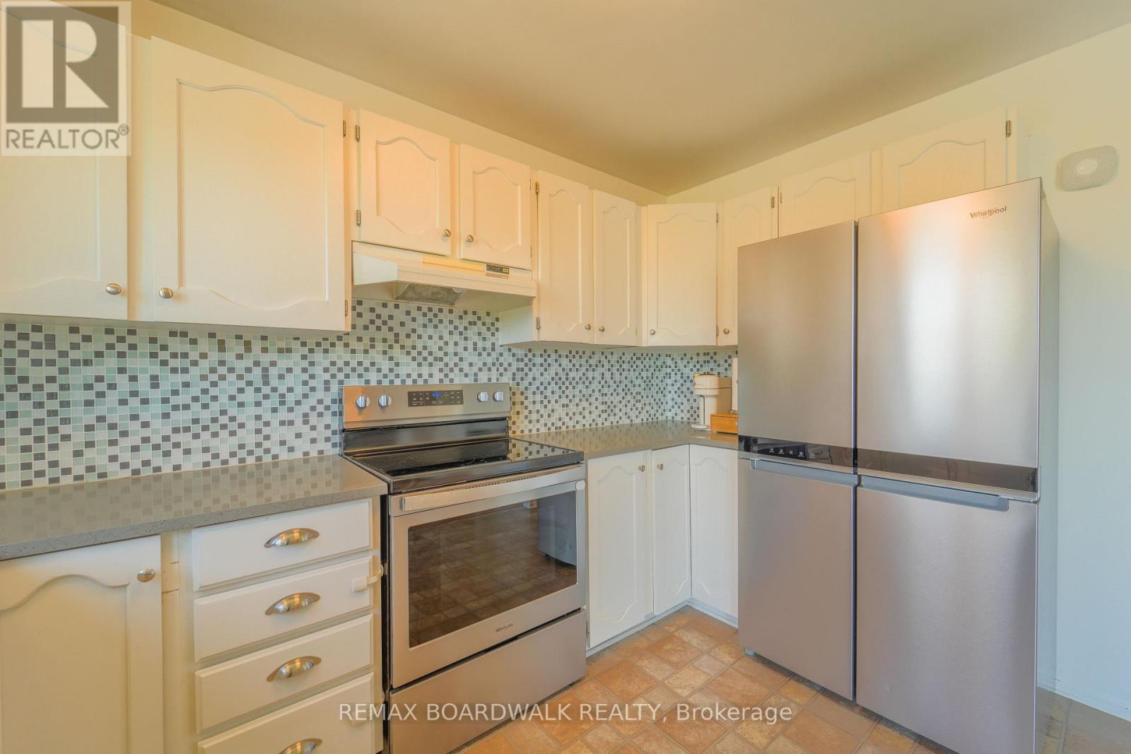 102 Seventh Avenue, Arnprior, Ontario  K7S 3S7 - Photo 13 - X13059746