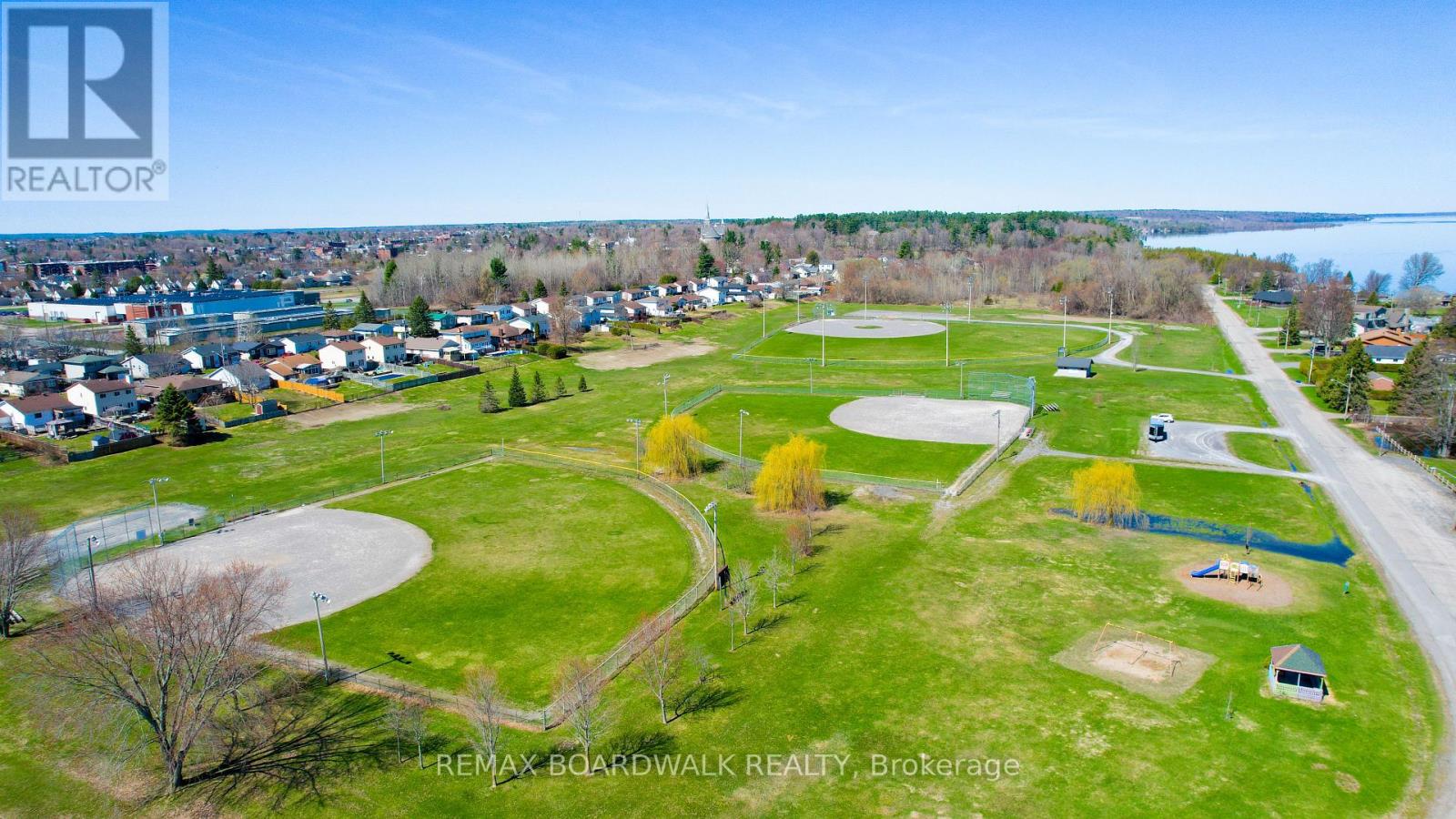 102 Seventh Avenue, Arnprior, Ontario  K7S 3S7 - Photo 39 - X13059746