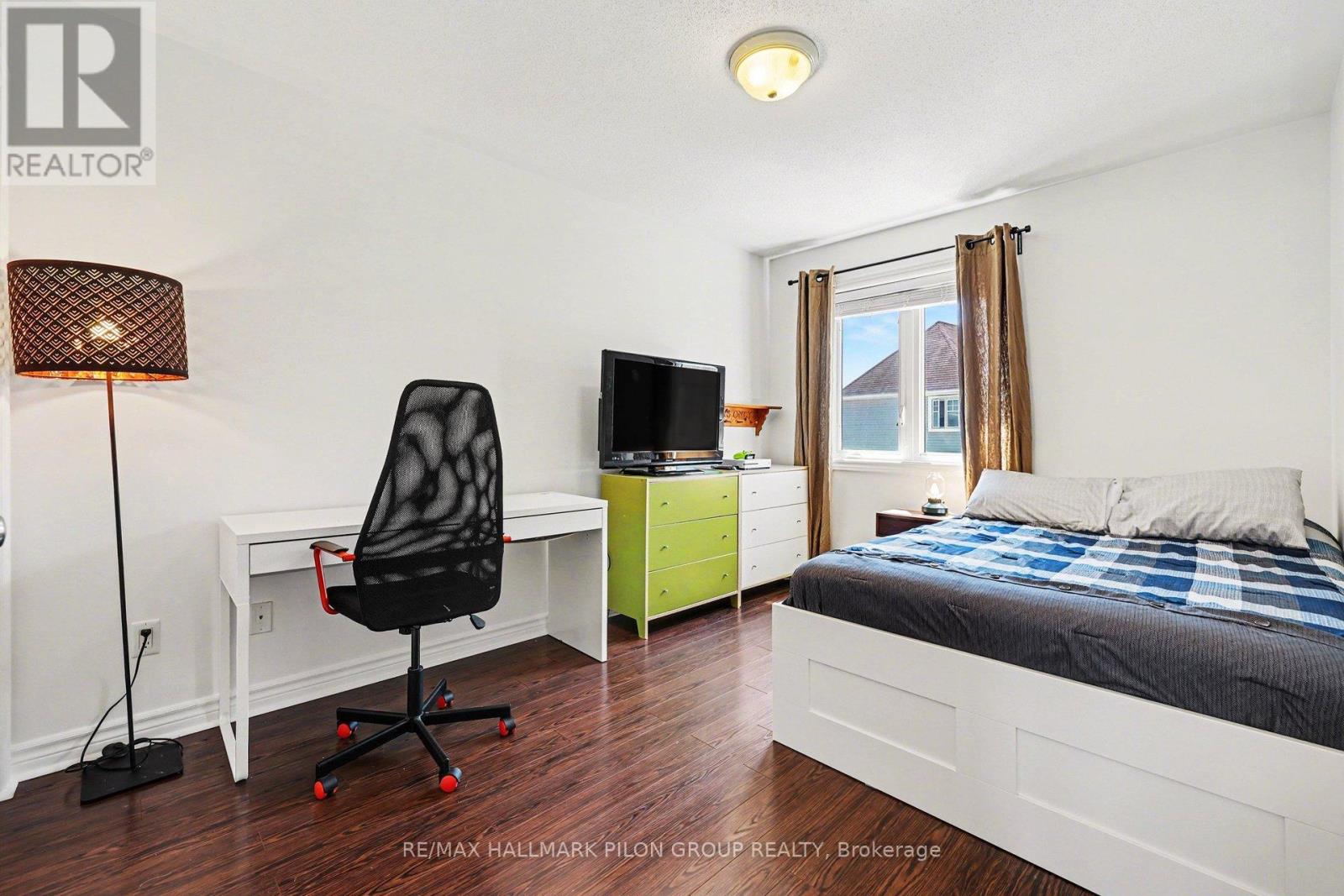 374 Horseshoe Crescent, Ottawa, Ontario  K2S 0B5 - Photo 16 - X13059808