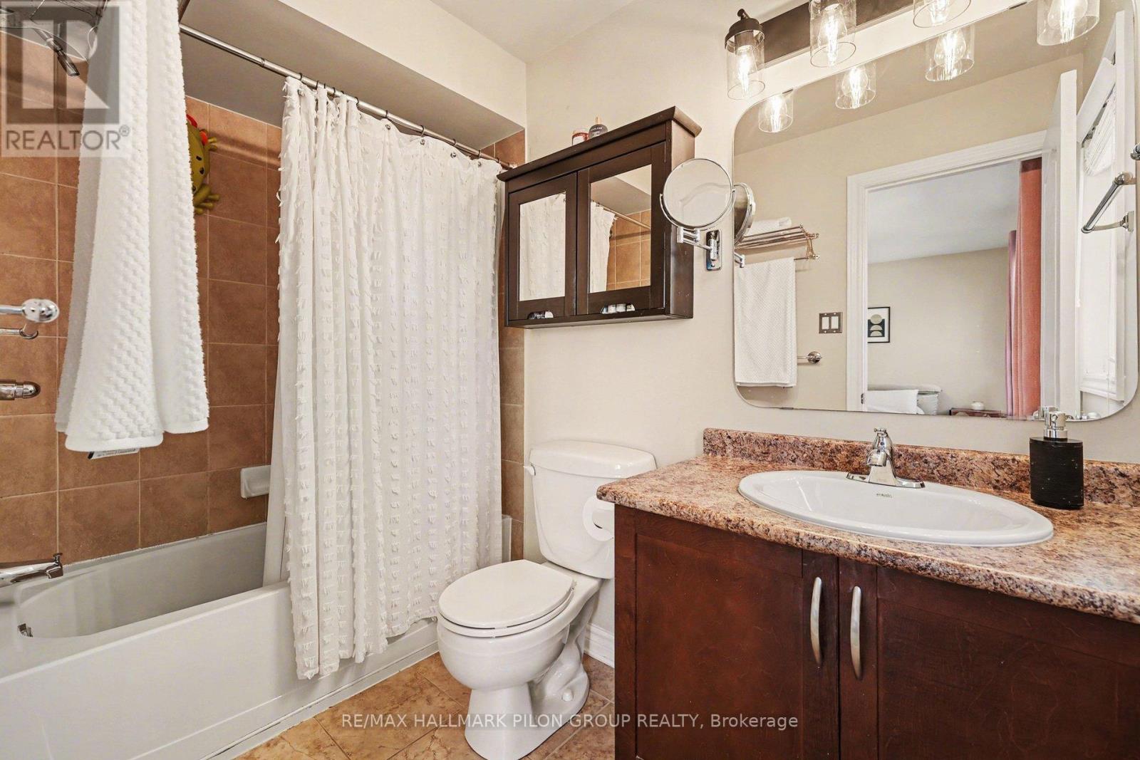 374 Horseshoe Crescent, Ottawa, Ontario  K2S 0B5 - Photo 17 - X13059808