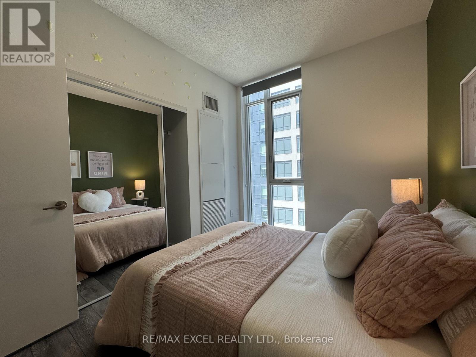 1009 - 225 Sumach Street, Toronto, Ontario  M5A 0P8 - Photo 10 - C12871590