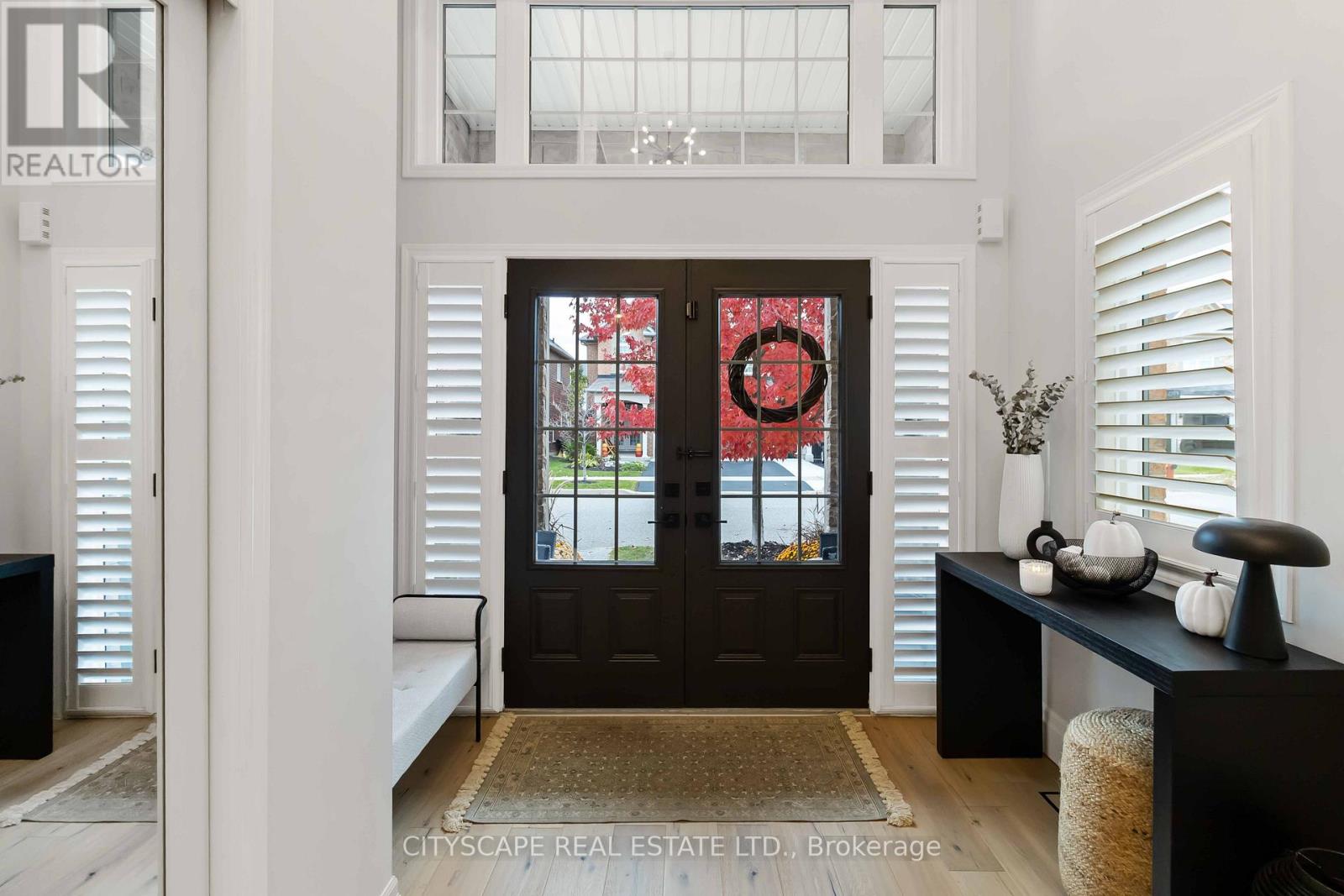 4269 Vivaldi Road, Burlington, Ontario  L7M 0N4 - Photo 5 - W13038578