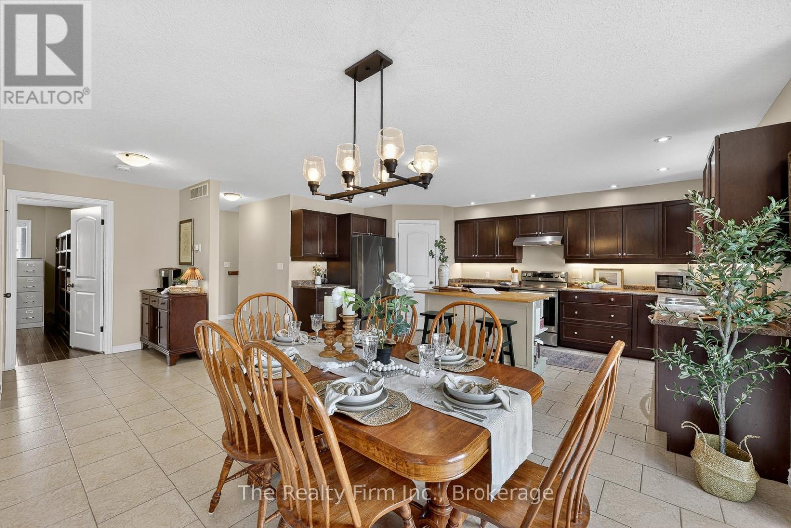 155 Forestway Trail, Woodstock, Ontario  N4S 9A7 - Photo 13 - X13059674