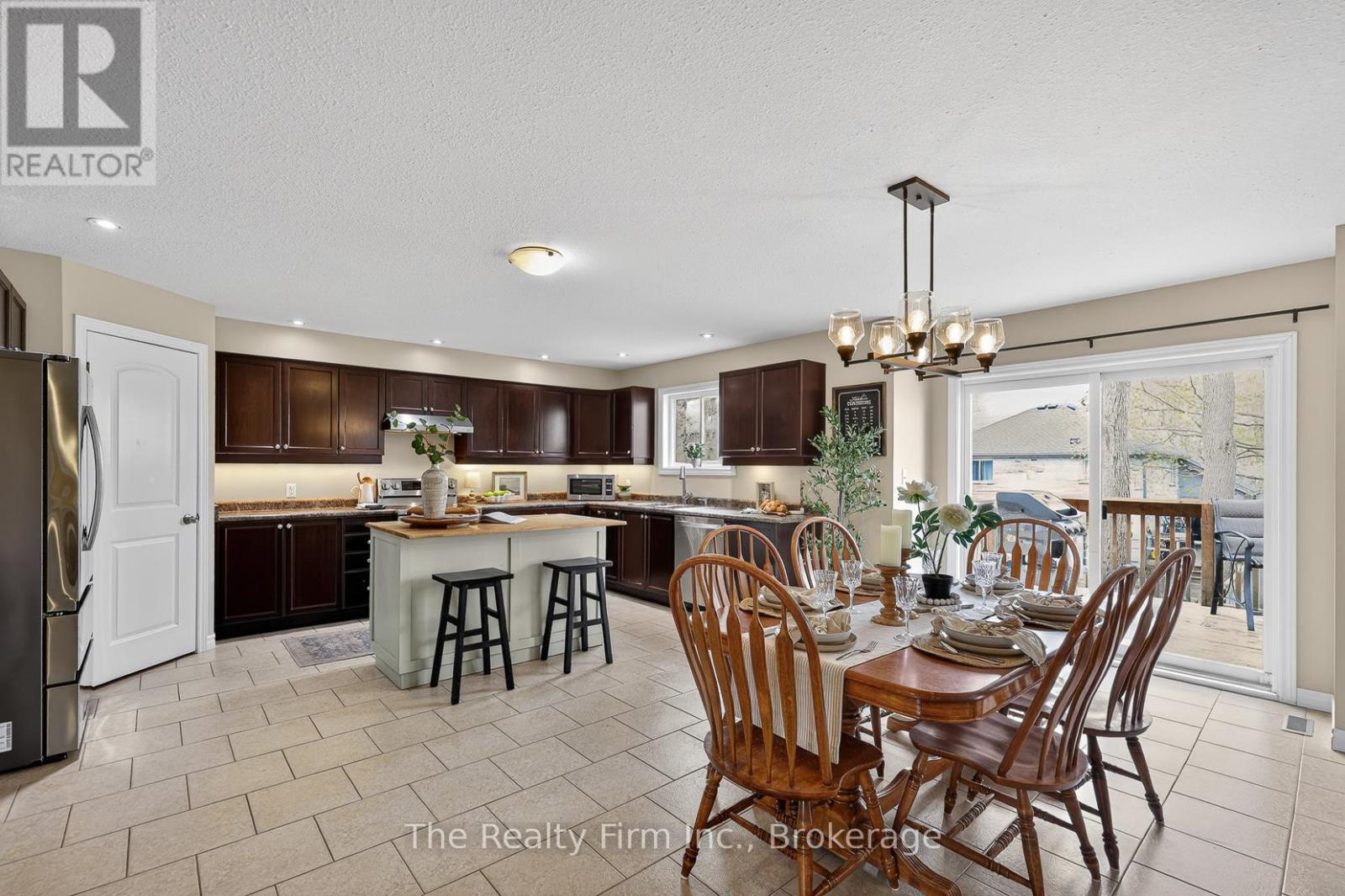 155 Forestway Trail, Woodstock, Ontario  N4S 9A7 - Photo 14 - X13059674