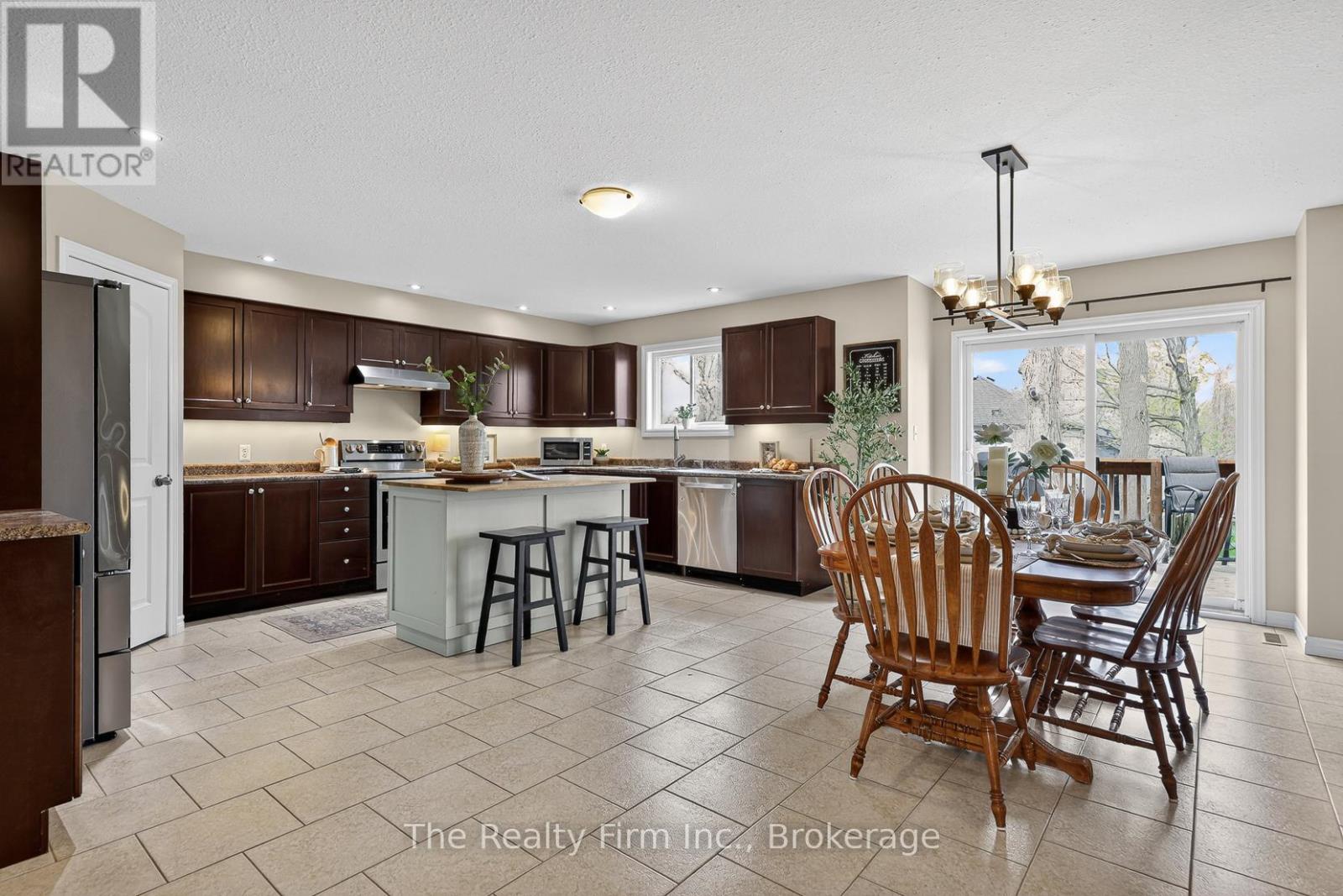 155 Forestway Trail, Woodstock, Ontario  N4S 9A7 - Photo 25 - X13059674