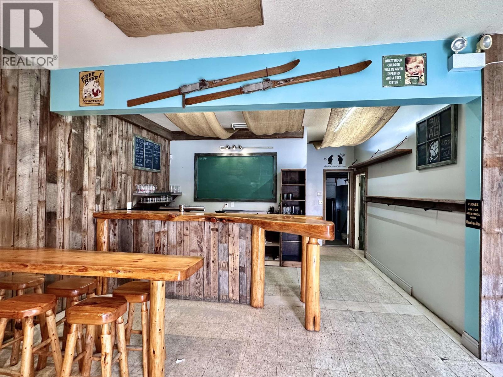 1160 5th Avenue, Valemount, British Columbia  V0E 2Z0 - Photo 5 - C8078352