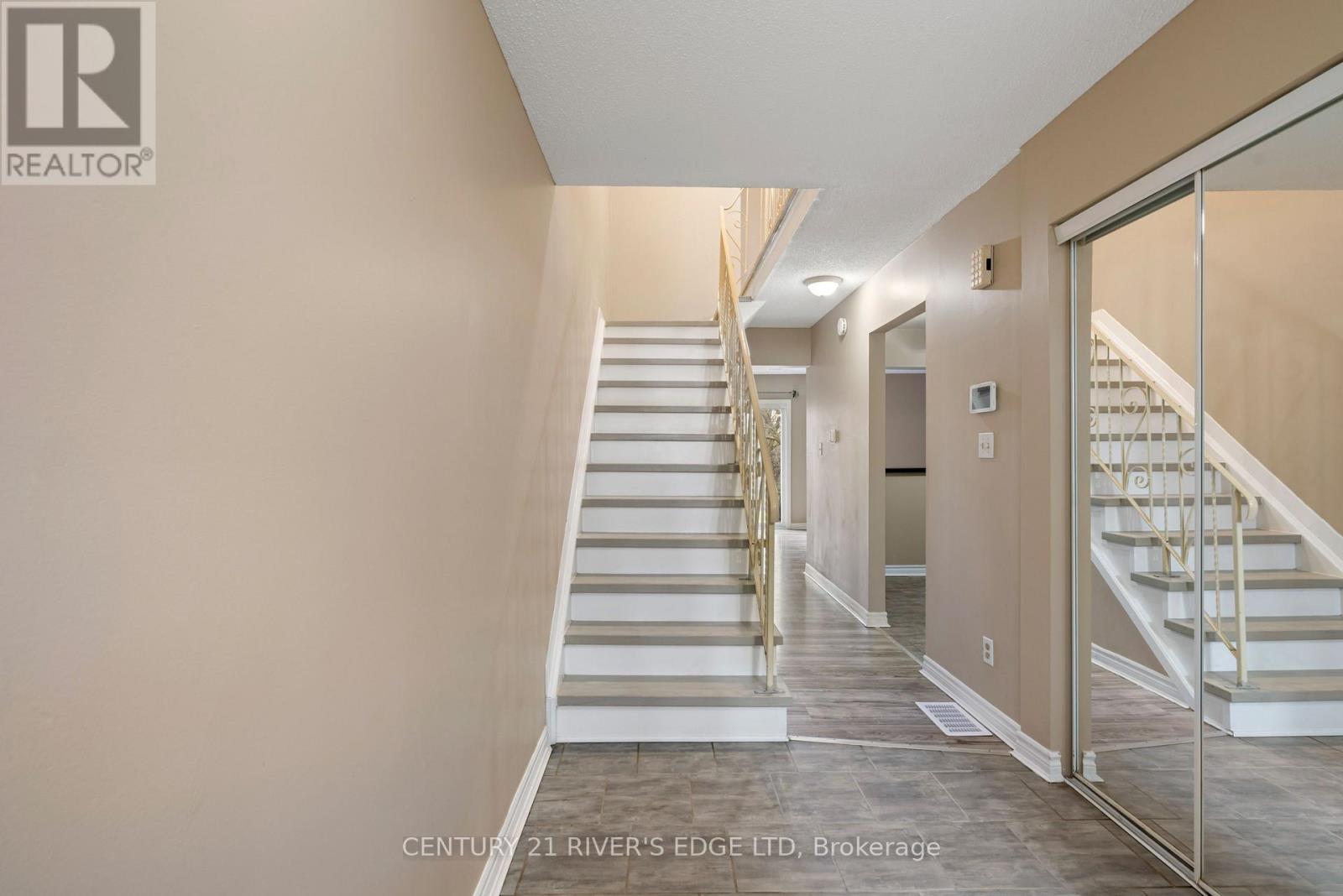 283 Melanie Avenue, Kingston, Ontario  K7M 8C1 - Photo 3 - X13059778