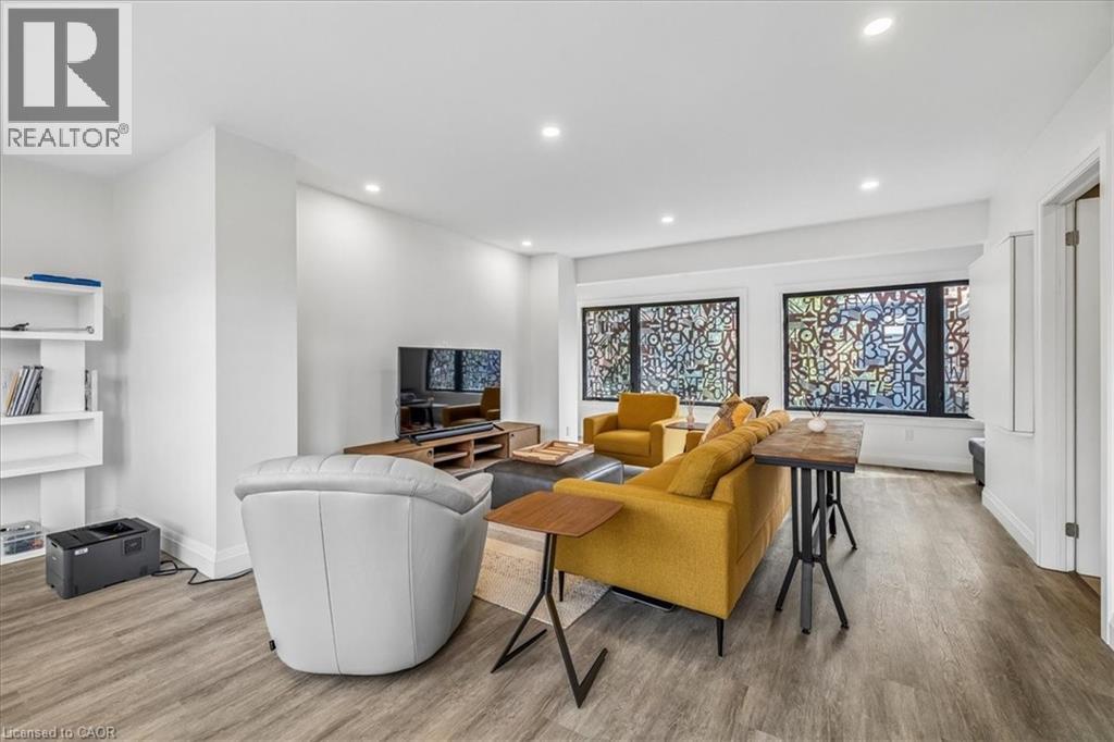 40 Stanleys Avenue, Hamilton, Ontario  L8P 2L1 - Photo 43 - 40824873