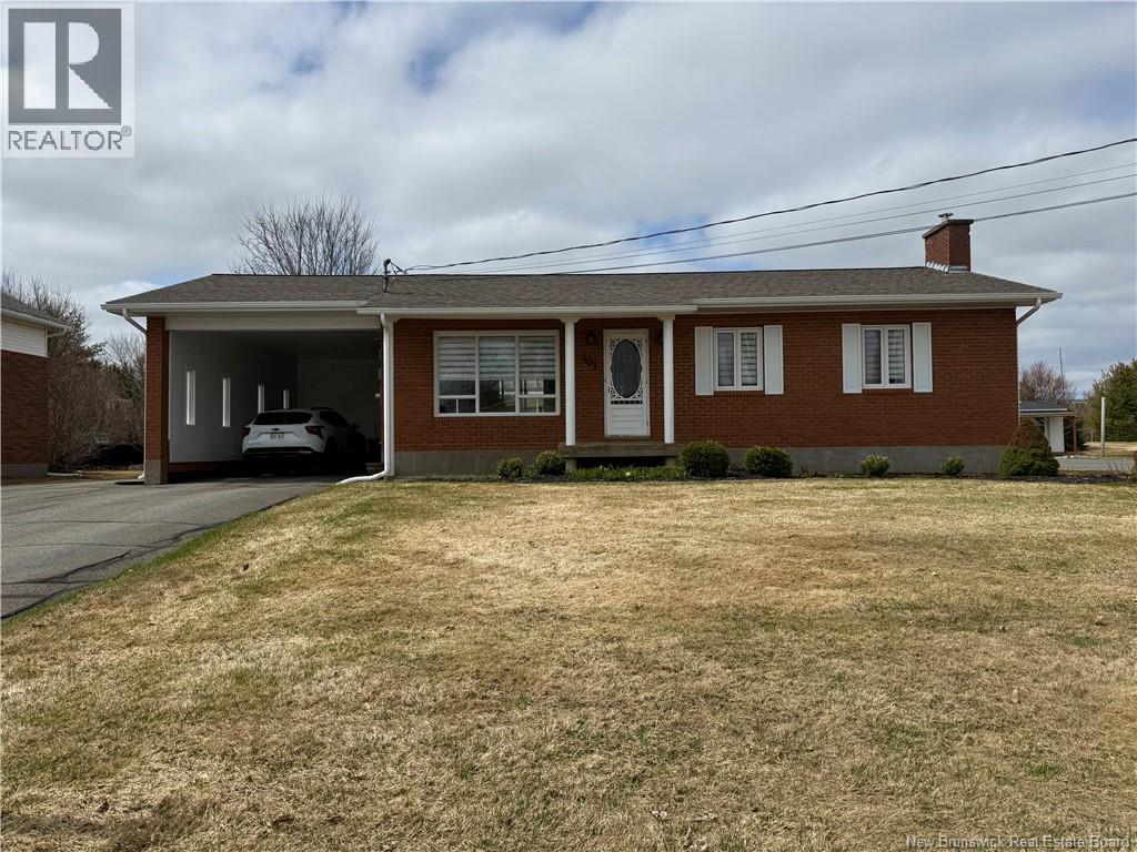 101 Lafrance Street, Grand-Sault/grand Falls, New Brunswick  E3Z 1B1 - Photo 1 - NB135202