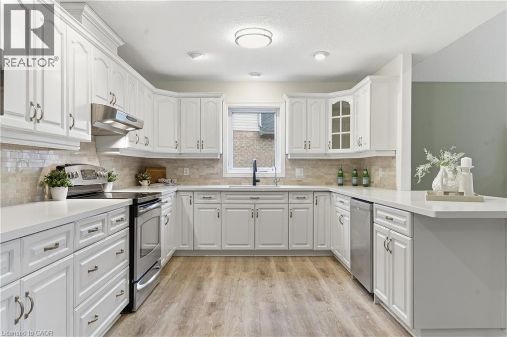 43 Ardwood Place, Kitchener, Ontario  N4A 4C3 - Photo 8 - 40825226