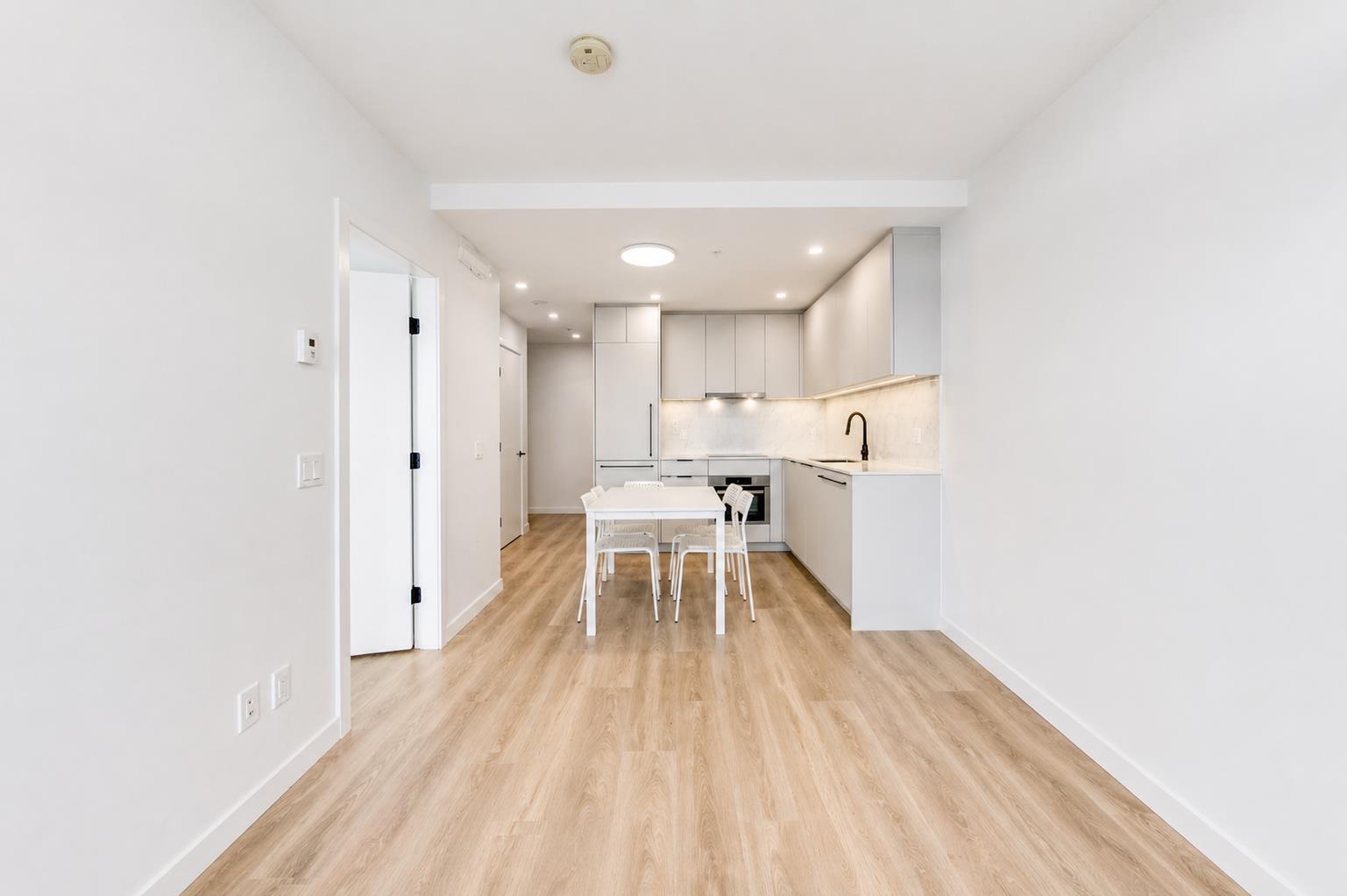 2207 13685 102 Avenue, Surrey, British Columbia  V3T 1N7 - Photo 5 - R3116893