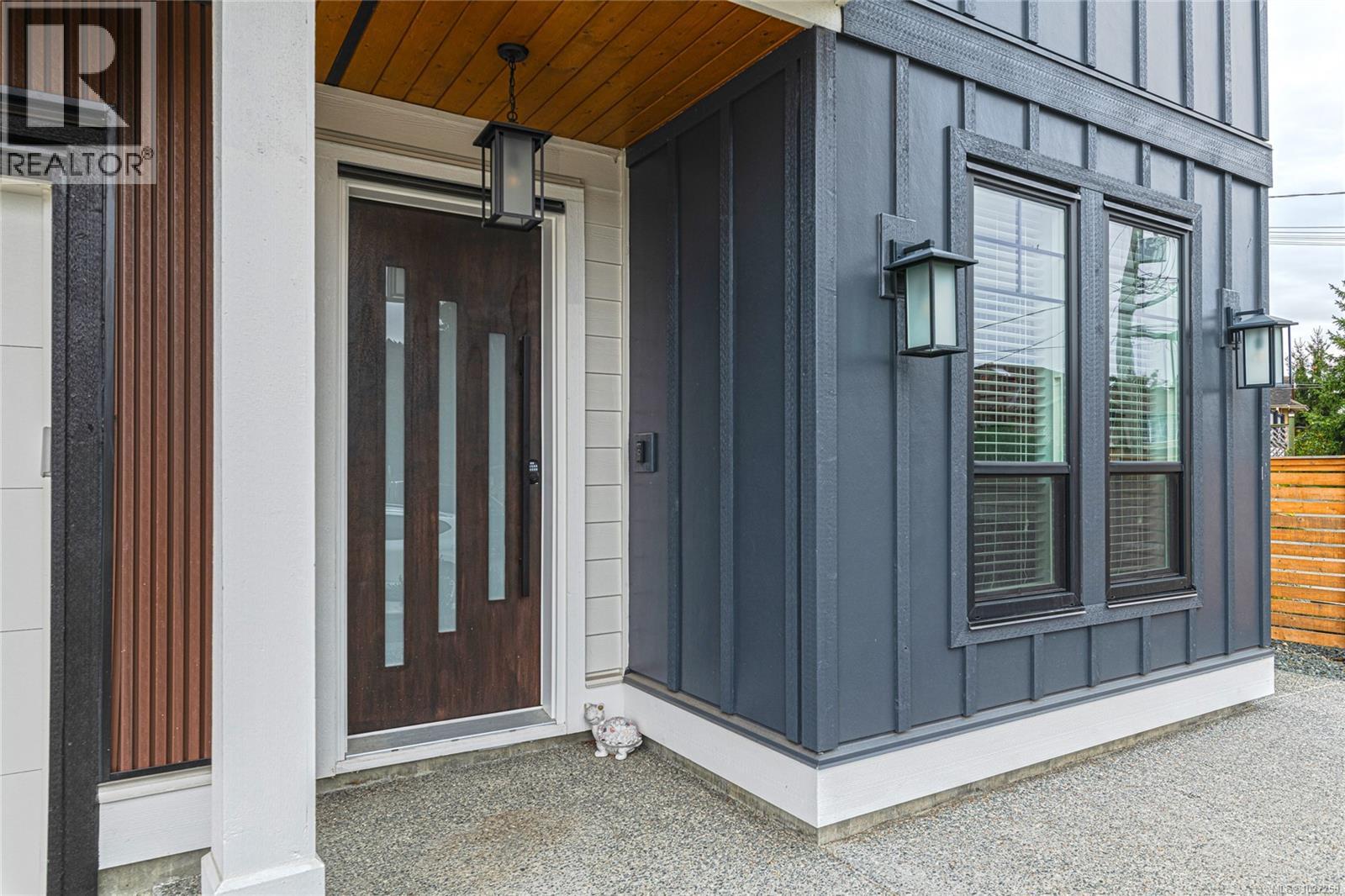 2367 Swallow Pl, Langford, British Columbia  V9B 6Y6 - Photo 2 - 1027259