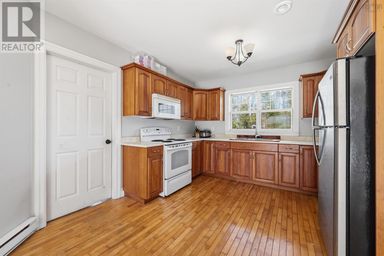 3094 St. Margaret's Bay Road, Timberlea, Nova Scotia  B3Z 4E9 - Photo 8 - 202609012
