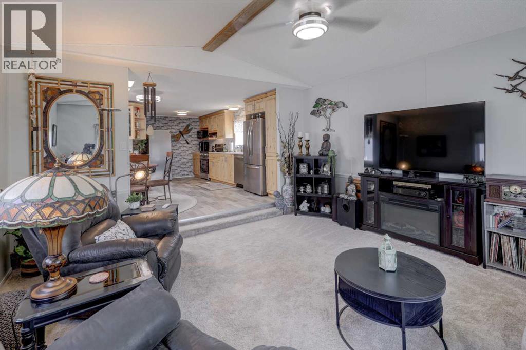 256 Burroughs Circle Ne, Calgary, Alberta  T1Y 6K3 - Photo 12 - A2305485