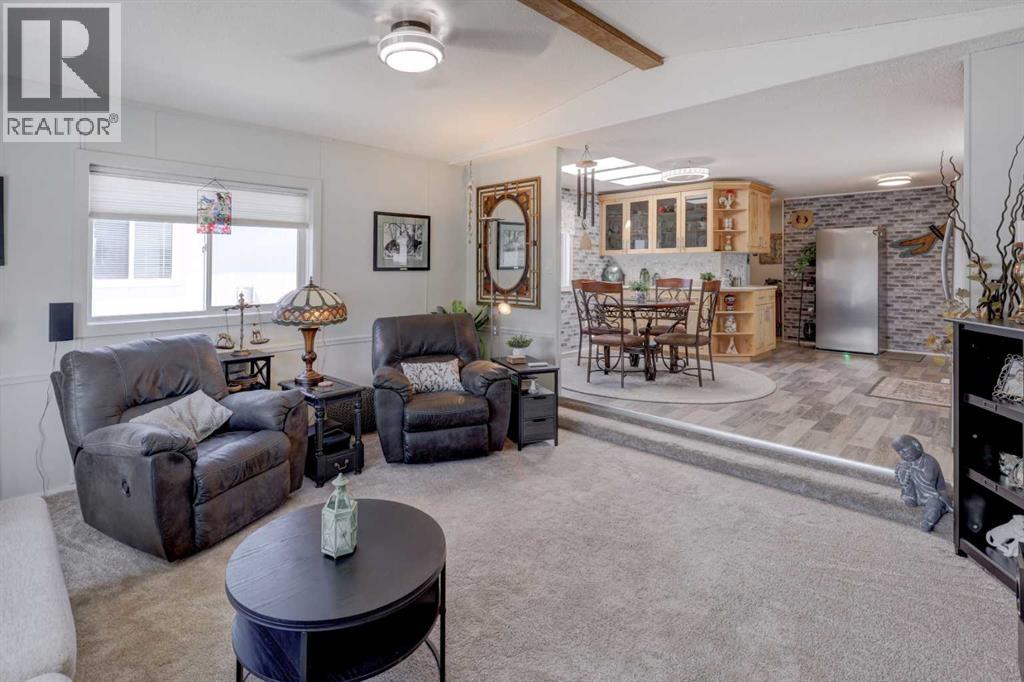 256 Burroughs Circle Ne, Calgary, Alberta  T1Y 6K3 - Photo 13 - A2305485