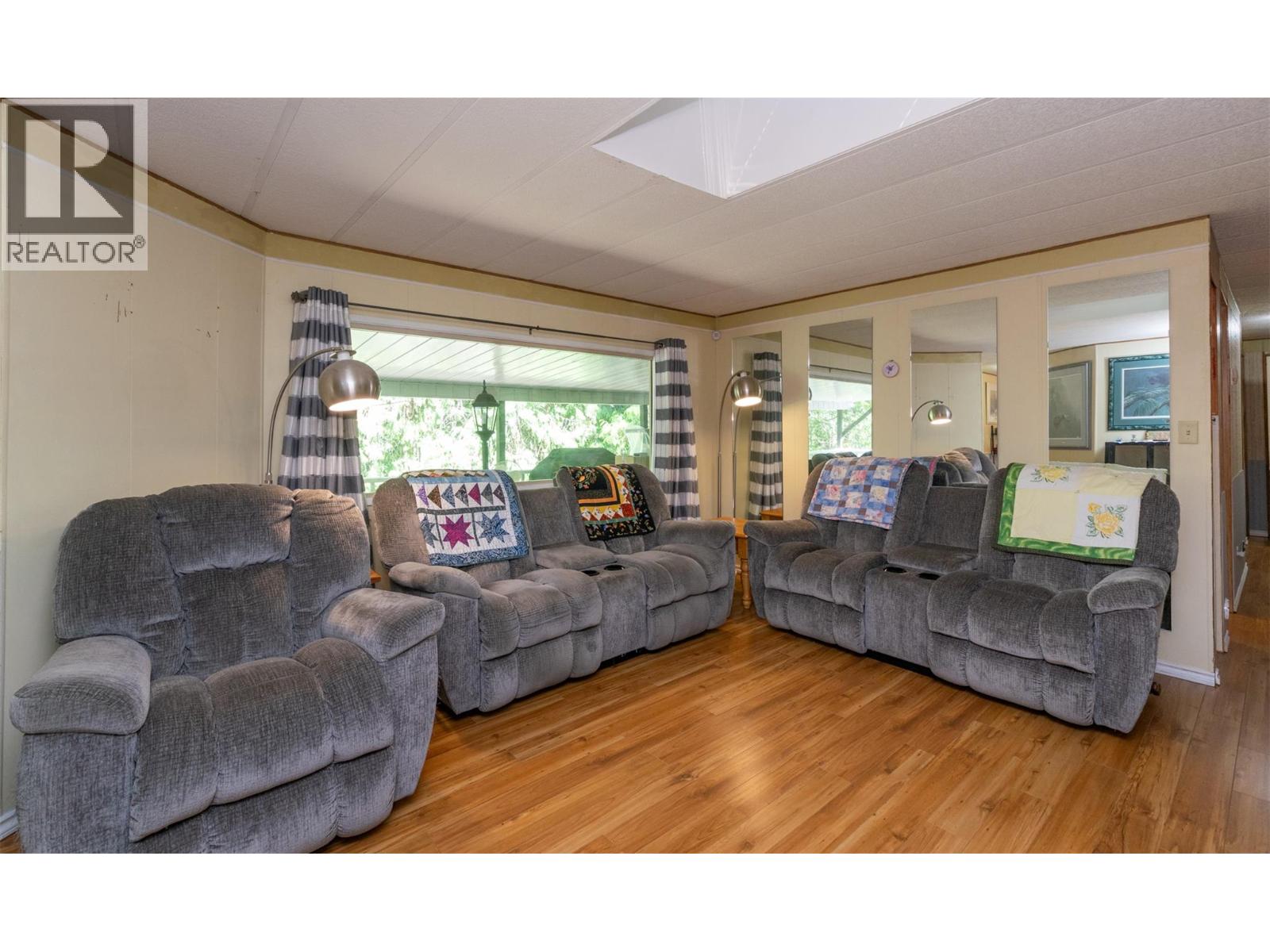 5161 63 Avenue Ne Unit# 19, Salmon Arm, British Columbia  V0E 1K0 - Photo 11 - 10385143