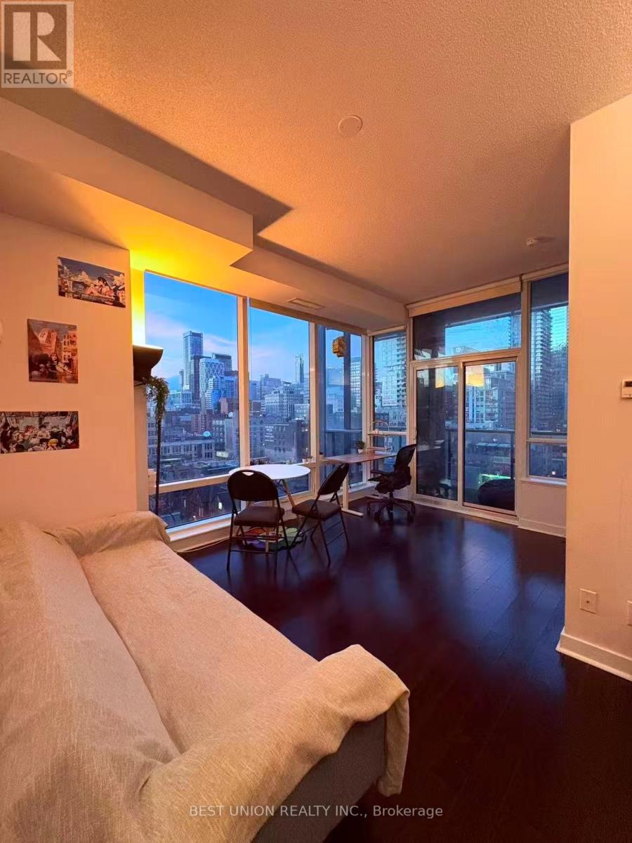 1004 - 295 ADELAIDE ST W, Toronto, Ontario