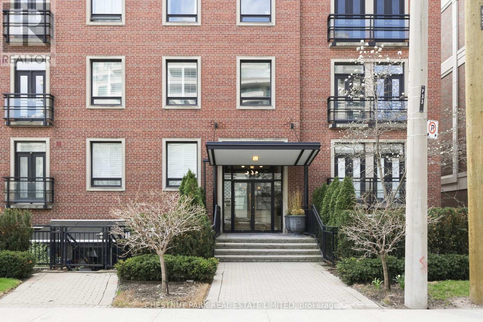 36 - 33 PRICE STREET, Toronto, Ontario