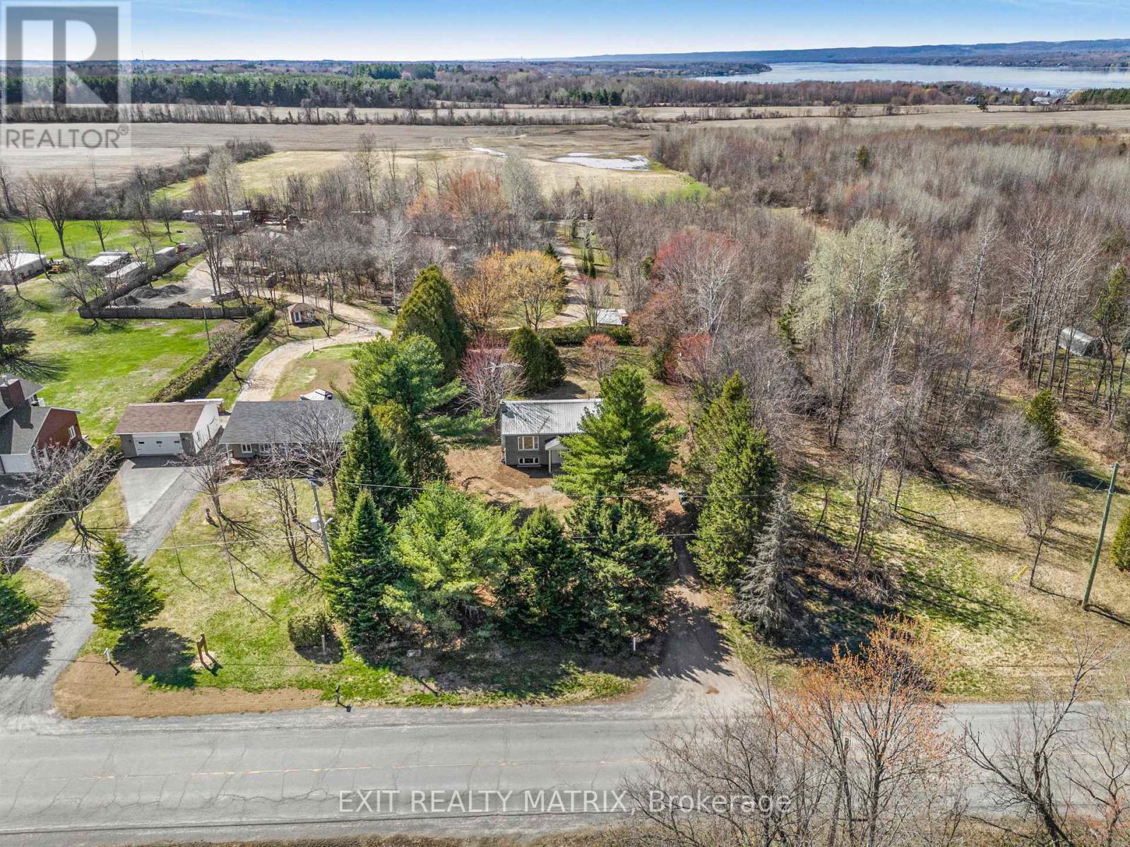 1630 Gourley Road, East Hawkesbury, Ontario  K6A 2R2 - Photo 8 - X13059698